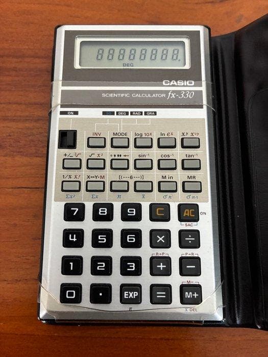 - Casio fx-330 en Canon F-766S - Computer - met, Consoles de jeu & Jeux vidéo, Consoles de jeu | Accessoires Autre