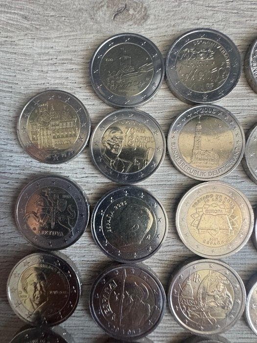 Europa. 2 Euro Various Years (75 coins), Timbres & Monnaies, Monnaies | Europe | Monnaies non-euro