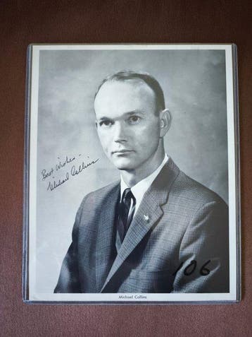 Gesigneerde foto - Michael Collins Apollo 11