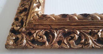 Lijst - Hout - verguld geperforeerde acanthusmotiv