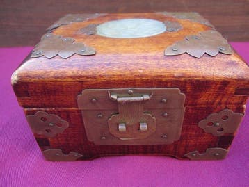 Sieradendoos (10) - Hout, Messing, Textiel, Been, slingerend, Antiek en Kunst