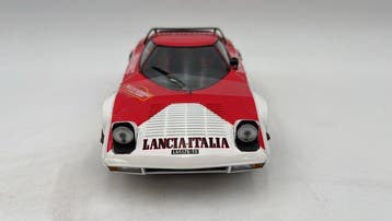 Kyosho 1:18 - Modelauto - Lancia Stratos HF Winner Rally