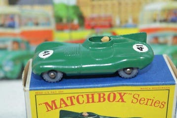 Matchbox 1:64 - Modelauto - Matchbox MB41a Jaguar D Type