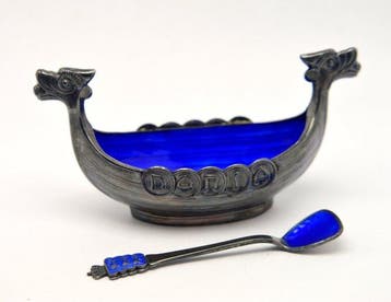 Anton Hansen Denmark - Bestekset - Emaille Viking-schip