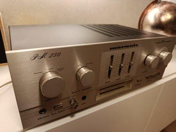 Marantz - PM 250 Solid state geïntegreerde versterker