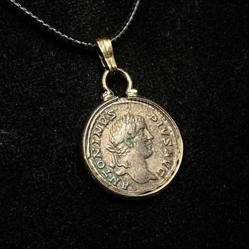 Oud-Romeins Zilver Oud-Romeinse zilveren denarius van keizer