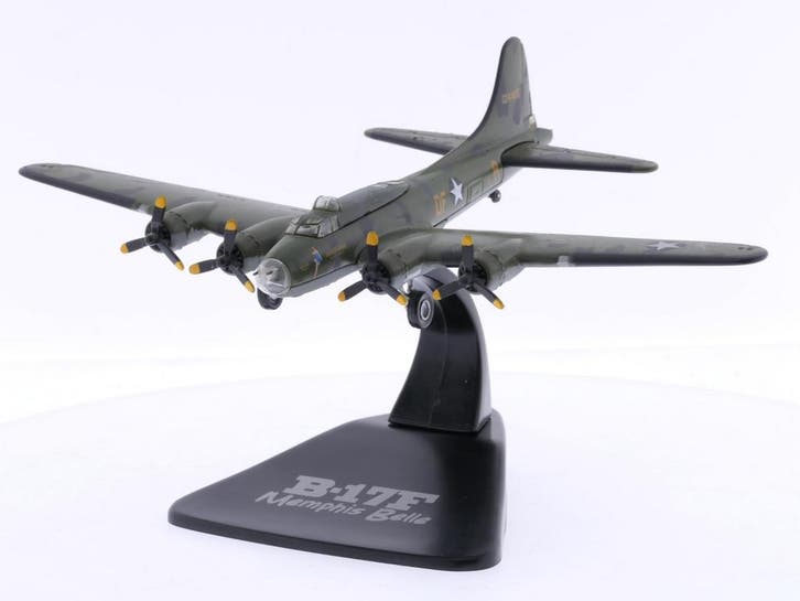 Schaal 1:144 Atlas B-17F Memphis Belle Reg. 124485 #7737, Hobby en Vrije tijd, Modelbouw | Vliegtuigen en Helikopters, Gebruikt