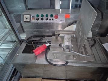 Chocolade tempereermachine met trilplaat inventaris veiling, Zakelijke goederen, Gebruikt, Bakkerij en Slagerij