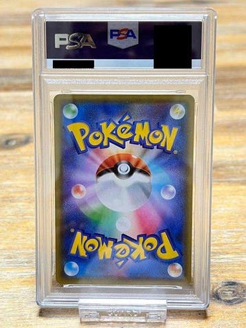 Pokémon - 1 Graded card - Pikachu #001/028 Foil, Full art,, Hobby en Vrije tijd, Nieuw