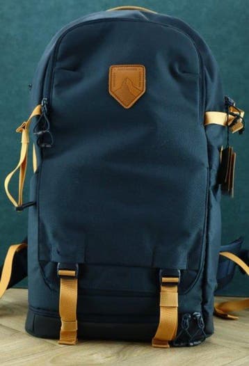 Moment DayChaser 35L travel camera backpack Housse pour