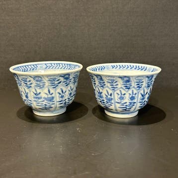 Kop en schotel - Porselein - set blauw wit kopjes