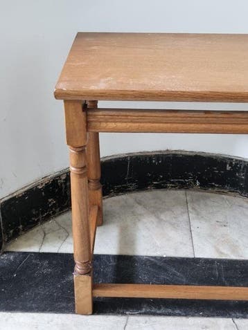 Beistelltisch – Klassischer Holztisch – Massivholz - Tafel -, Antiek en Kunst