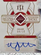 2022 Panini National Treasures Road to Qatar Paul Scholes &, Nieuw