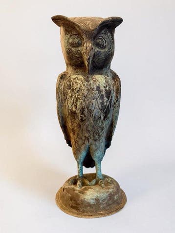 sculptuur, Large Arts & Crafts Garden Owl – England, c. 1900