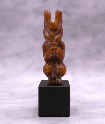 sculptuur, Hongshan Cultuur Stijl Gehoornde Godheid
