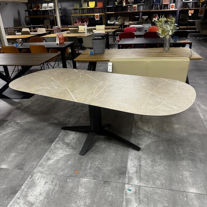 bert plantagie Carve 2.0 Eettafel - Ongebruikt, Maison & Meubles, Tables | Tables à manger, Envoi