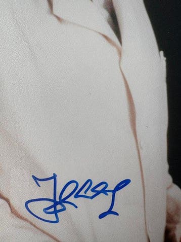 John Cleese as Q handsigned photo with b´bc holographic, Verzamelen, Nieuw