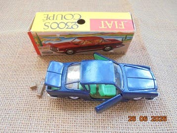 Mercury 1:43 - Modelauto - Fiat 2300 S Coupé