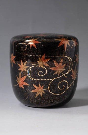 Grote Natsume-theecaddy met Tatsutagawa maki-e - Hout, Lak -, Antiek en Kunst