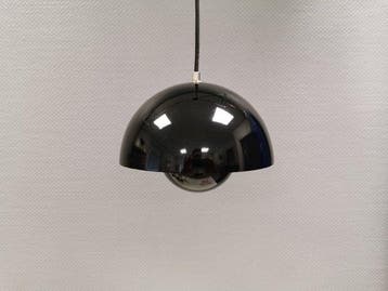 &tradition - Verner Panton - Plafondlamp - Flowerpot VP1 -