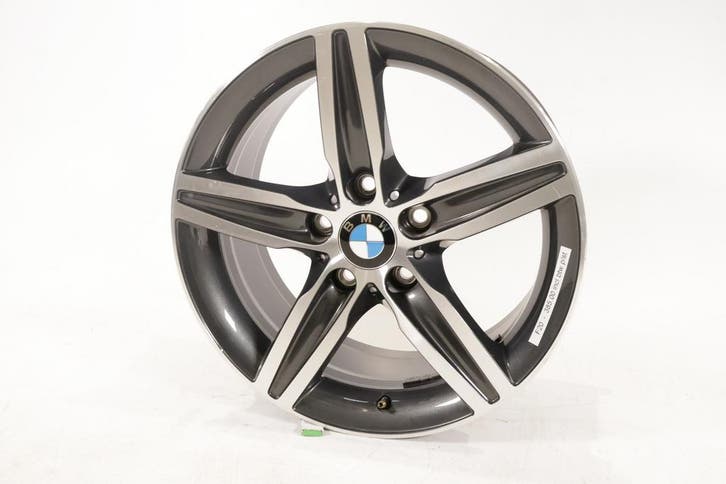 BMW 1 & 2 Serie F20 F21 F22 F23 7J 17 Ster spaak velg 7.5J, Autos : Pièces & Accessoires, Carrosserie & Tôlerie, Enlèvement ou Envoi