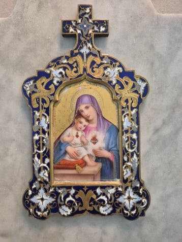 Wijwatervat - 1850-1900 - Madonna met Kind - Napoleon