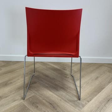 Viasit kantinestoel / stapelstoel, rood - chroom, Gebruikt, Eén