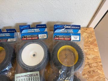 LRP, Team Losi, Proline, Armma, Hobao, AKA 1:8 - Voiture, Hobby & Loisirs créatifs