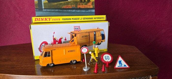 Dinky Toys, Atlas 1:43 - Modelauto - Fourgon Peugeot J7, Hobby & Loisirs créatifs, Voitures miniatures | 1:5 à 1:12