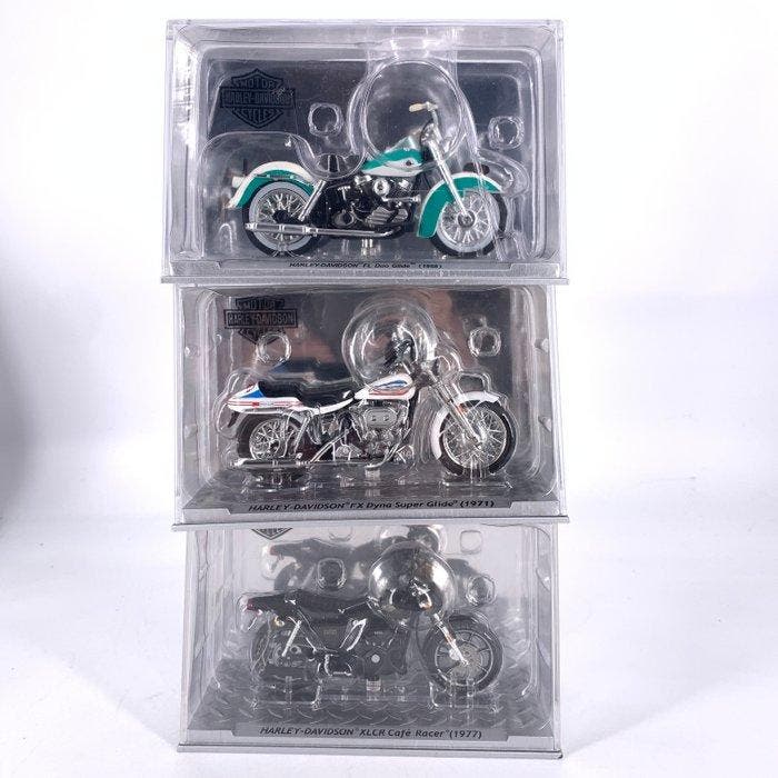 1:24 - Moto miniature (3) - 3 detailed miniatures of, Hobby & Loisirs créatifs, Voitures miniatures | 1:5 à 1:12