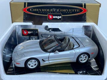 Bburago 1:18 - Model sportwagen - Chevrolet Corvette C5