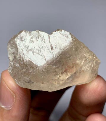Natuurlijke geëtste topaas kristallen partij Kristalen - 107