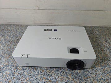 Sony VPL-EX225 Projector
