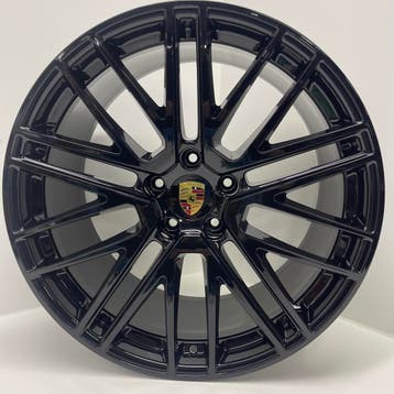 Porsche Cayenne E3 II 22 Sport Design Uni zwart met  banden, Auto-onderdelen, Ophalen, Gebruikt, Banden en Velgen, Overige maten