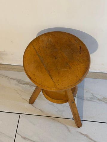 Kruk - Draaibare werkplaatskruk met schroef - Beuken, Antiek en Kunst