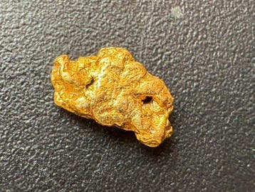 Goud Goud nuggets- 0.14 g - (1)