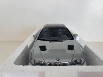 Otto Mobile 1:18 - Voiture miniature - BMW M3 E46 GTR STREET, Nieuw