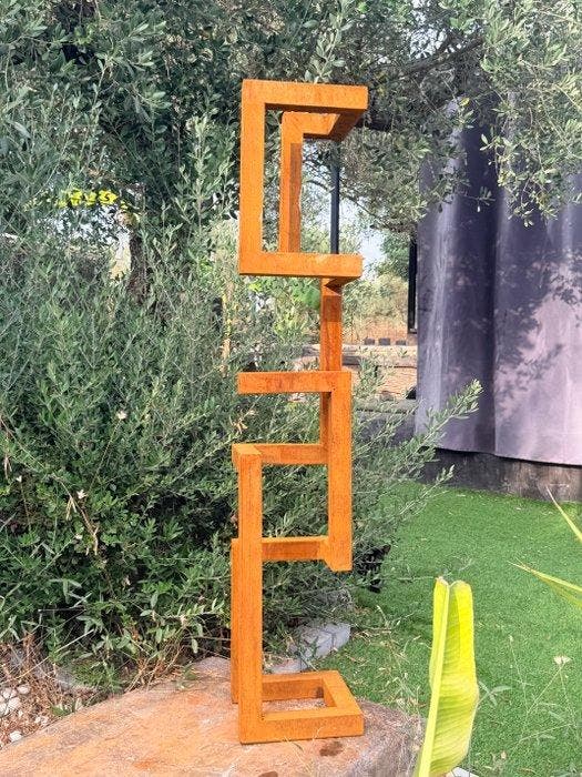 Ana Lucia B.M - Sculpture Corten - XXL - NO Reserve, Antiquités & Art, Art | Objets design