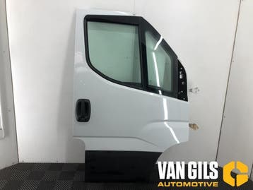 Portier 2Deurs rechts Iveco New Daily O249005, Nieuw
