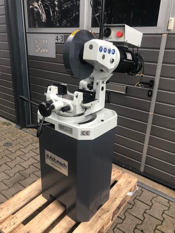 UWM afkortzaagmachine afkortzaag cirkelzaagmachine, Doe-het-zelf en Bouw, Nieuw, Afkortzaag