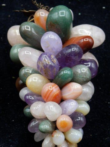 Cornaline, jade, améthyste, onyx, Agathe, Cornaline Une