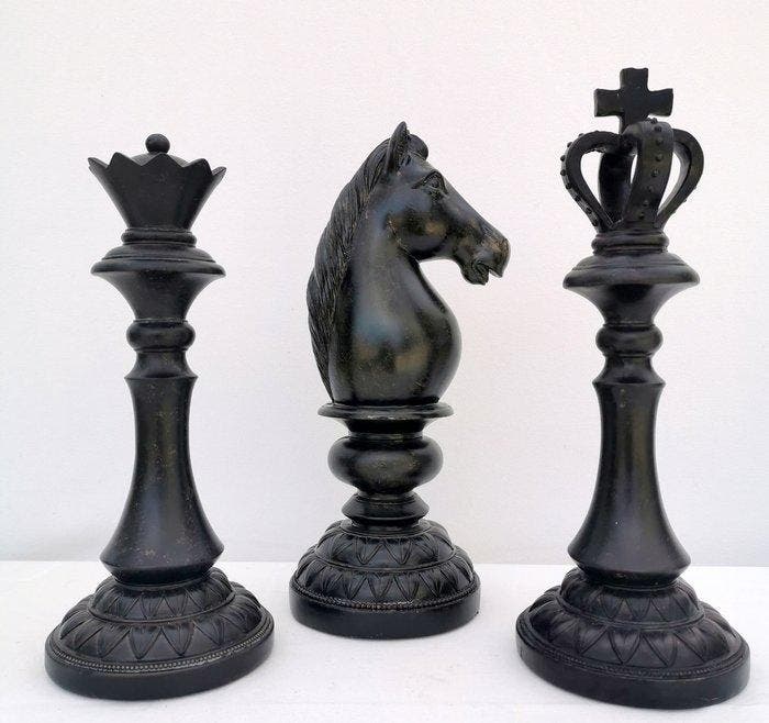 Beeld, 3 schaakstukken - 33 cm - Hars, Antiquités & Art, Art | Objets design
