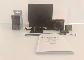 Leica D-Lux 8 - with DC Vario-Summilux Lens -> Appareil