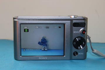 Sony DSC-W810 + New Cullmann case + New 16Gb SDHC card+box, Audio, Tv en Foto, Nieuw