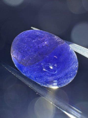 cabochon van natuurlijke tanzaniet - 15,15 karaat ovale