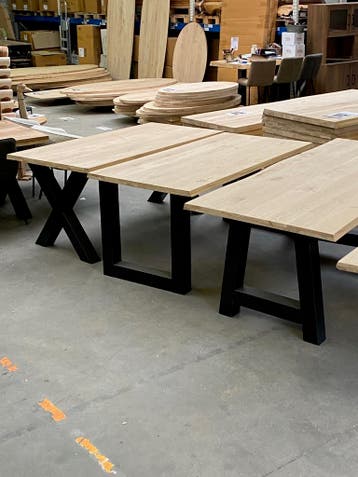 Aerts massief eiken eettafel + onderstel naar keuze (A-keuze, Huis en Inrichting, Nieuw, Eikenhout