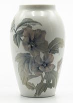 Rosenthal Selb Bavaria Art Nouveau Porcelain Vase, Marked -, Antiquités & Art
