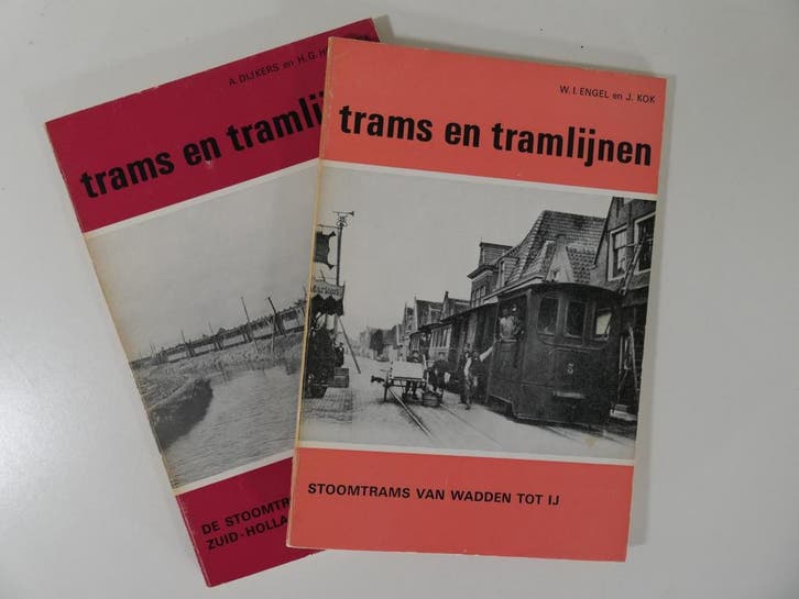 Set van 2 Trams en tramlijnen Paperback #4451 (Boeken), Livres, Transport, Enlèvement ou Envoi