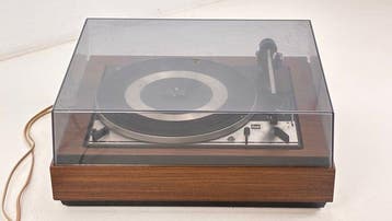 Dual - 1219 (révisé) Table tournante