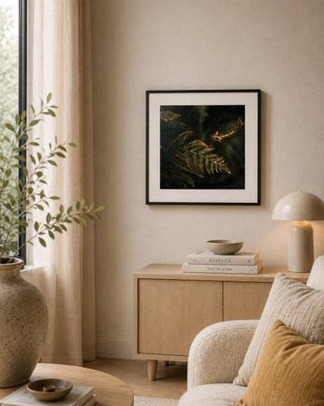 Brigite Buko - Golden Bee, Antiek en Kunst
